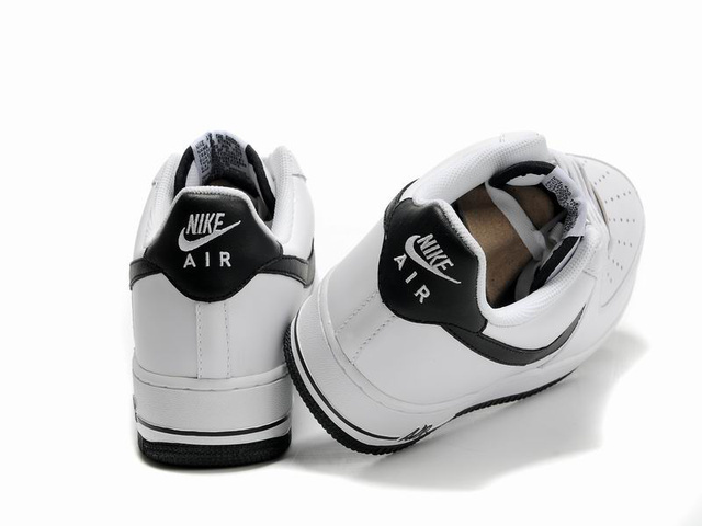 air force 1 noir et blanche