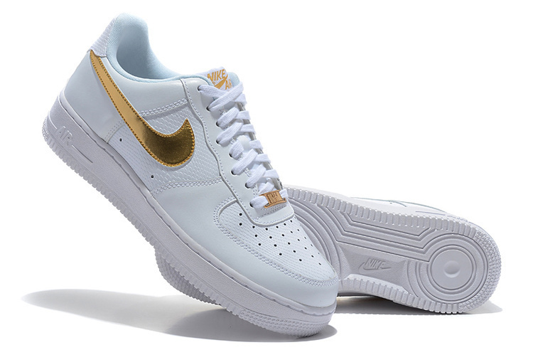 chaussure nike air force one pas cher jordan