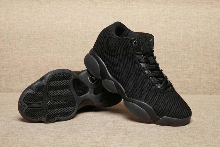 basket jordan noir femme