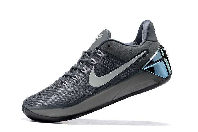Какие модели кроссовок 6 поколение Nike Kobe