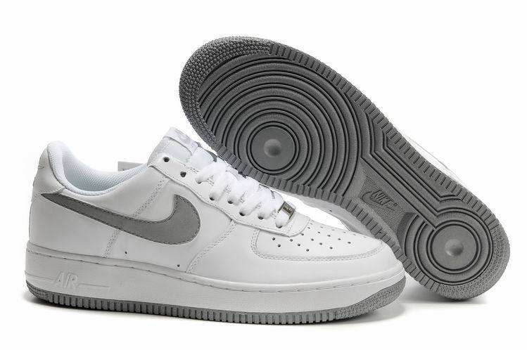 nike air force 1 gris et blanc