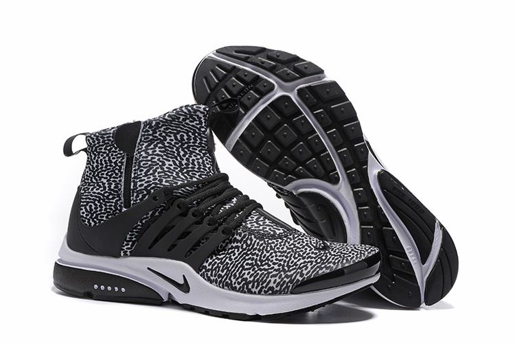 nike air presto noir et blanche