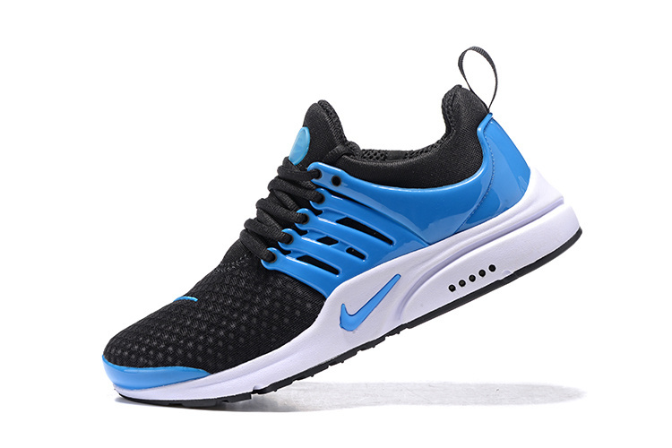 nike bleu et noir